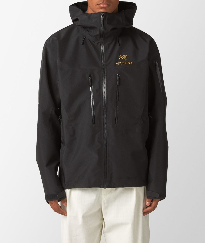découvrez arc'teryx, le summum du luxe et de la performance pour vos aventures en montagne.